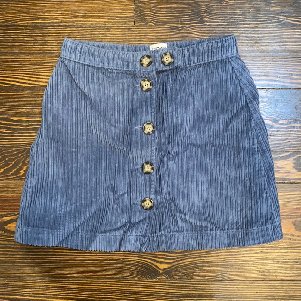 BDG Urban Outfitters NWT Blue Corduroy mini skirt women’s XS